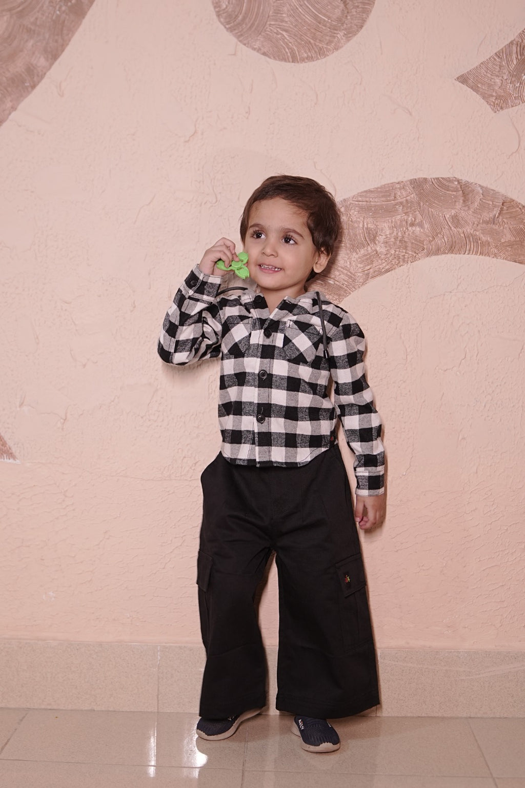 Kids Hooded Flannel Shirt For Boys & Girls .